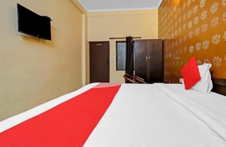 The Hotel Grace Place Inn นิวเดลี ภายนอก รูปภาพ