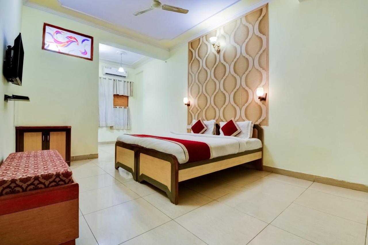 The Hotel Grace Place Inn นิวเดลี ภายนอก รูปภาพ